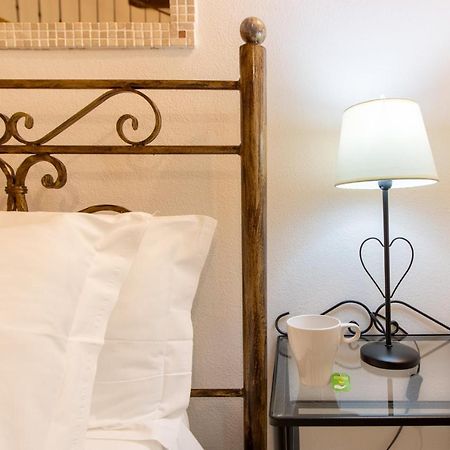 Bed and Breakfast Cagliarifornia Exterior foto